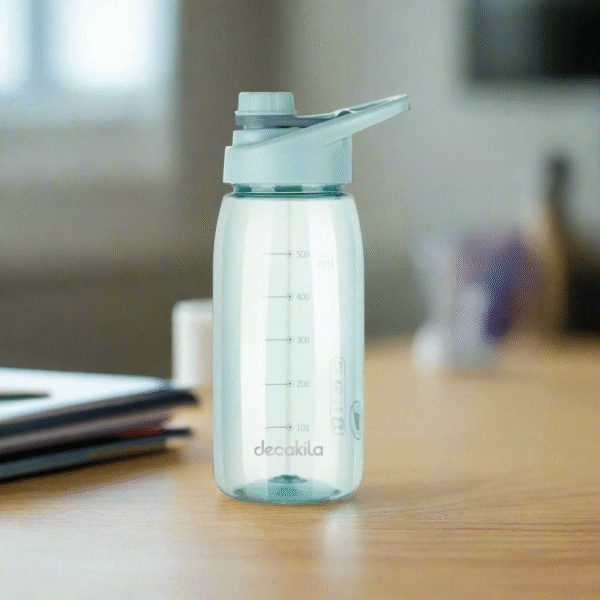 Plastic water bottle
650ml